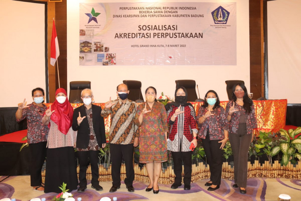 Diskerpus Kabupaten Badung Gelar Sosialisasi Pedoman Akreditasi Perpustakaan